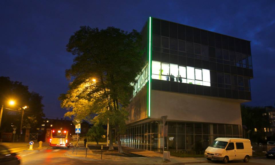 ZAKUP SIEDZIBY GŁÓWNEJ — archiwum VSA Trader