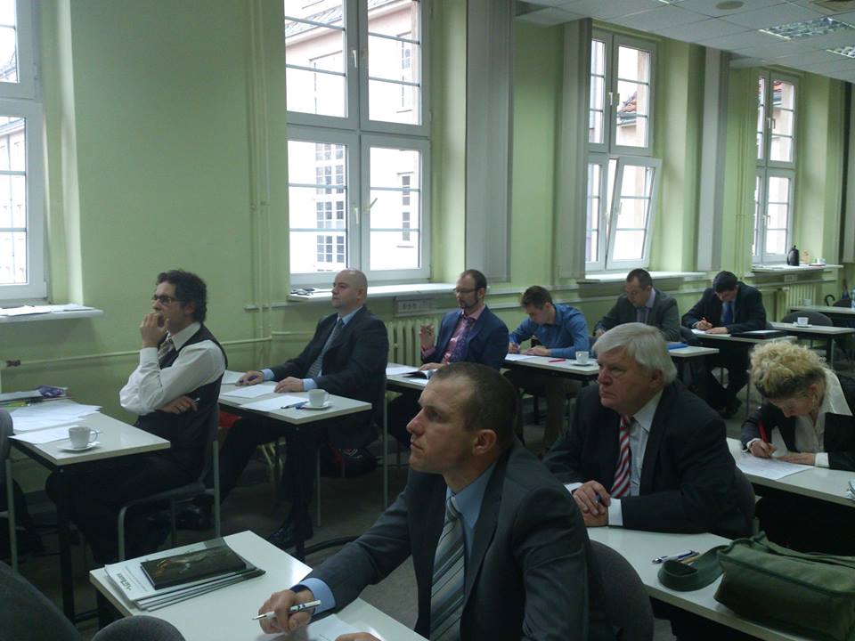 EGZAMIN PROJEKT ŻÓŁWIA GRUPA 1 — archiwum VSA Trader — zdjęcie 2